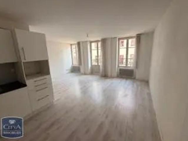 Appartement à louer 2 pièces 49m²