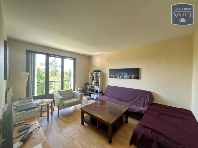 Appartement à louer 2 pièces 49m²