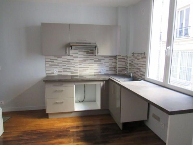 Appartement à louer 2 pièces • 40 m2 Paris 10