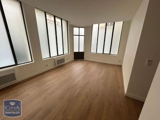 Appartement à louer 2 pièces 40.3m²
