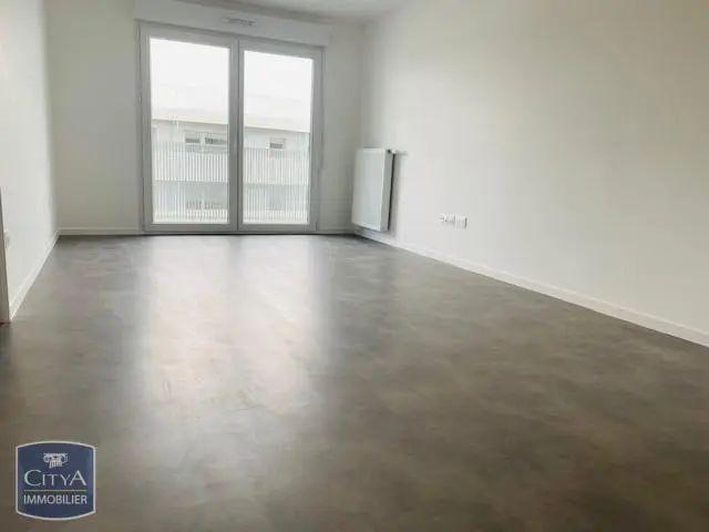 Appartement à louer 2 pièces 40.6m²