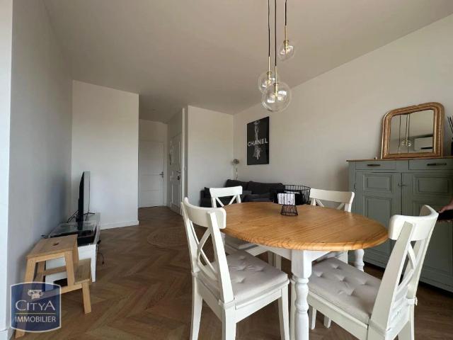 Appartement à louer 2 pièces 40.74m²