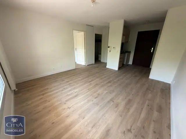 Appartement à louer 2 pièces 40.77m²