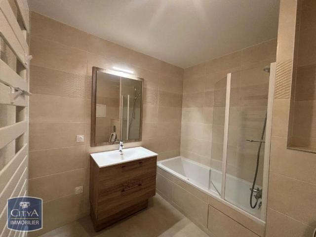 Appartement à louer 2 pièces 40.72m²