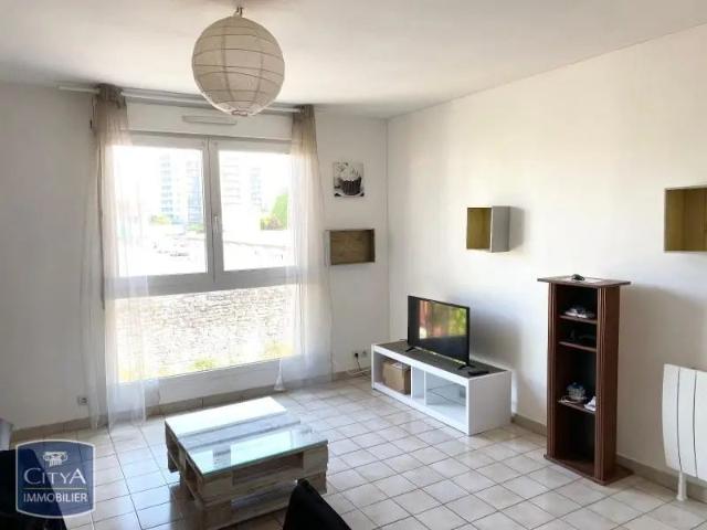 Appartement à louer 2 pièces 41.58m²
