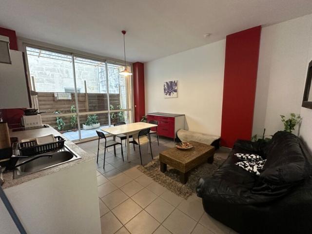 Appartement à louer 2 pièces • 42 m2 Talence