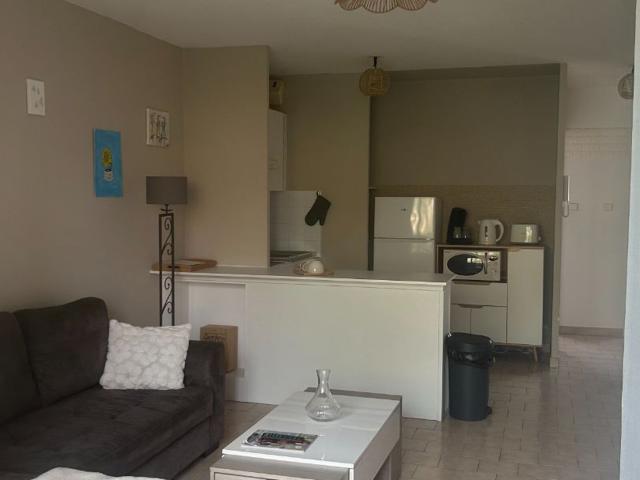 Appartement à louer 2 pièces 42 m