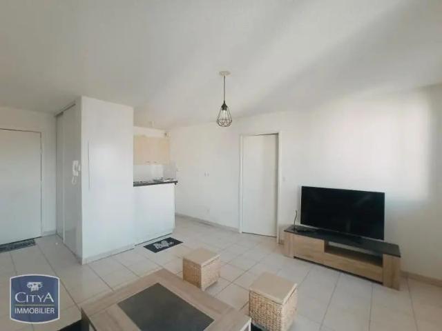 Appartement à louer 2 pièces 42.18m²