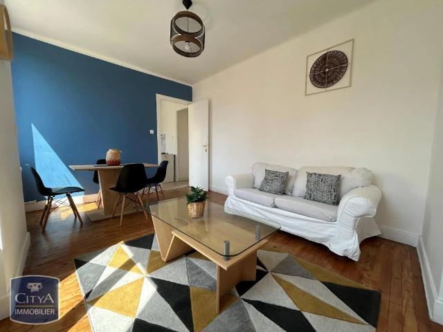 Appartement à louer 2 pièces 42.24m²