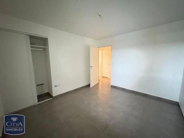 Appartement à louer 2 pièces 42.28m²