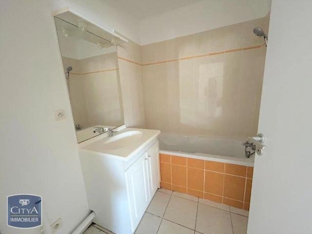 Appartement à louer 2 pièces 42.44m²
