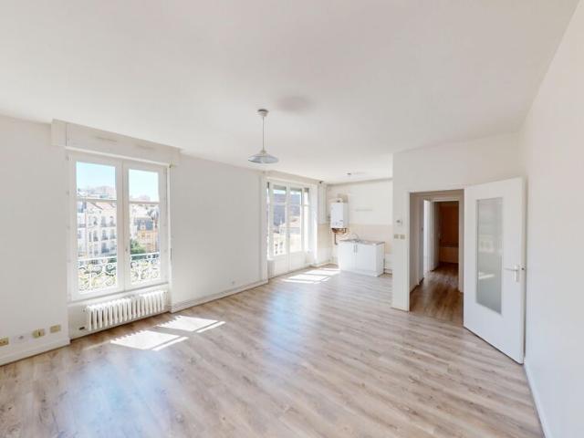 Appartement à louer 2 pièces • 42,53 m2 Saint Étienne