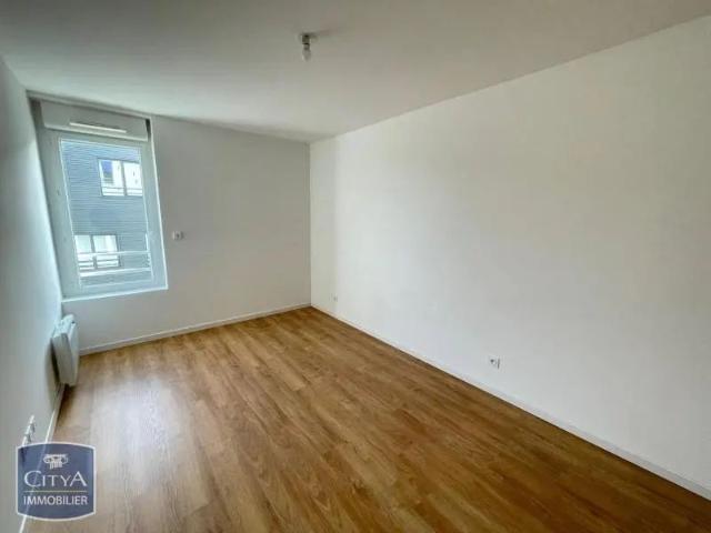 Appartement à louer 2 pièces 42.76m²