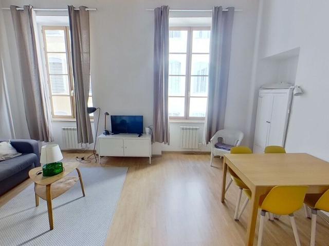 Appartement à louer 2 pièces • 42,88 m2 Lyon 1