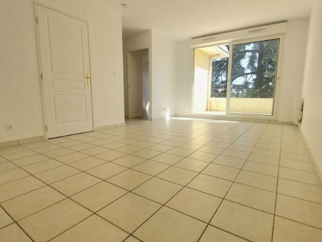 Appartement à louer 2 pièces • 43 m2 Villefranche sur Saône