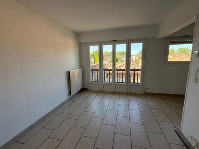 Appartement à louer 2 pièces 43 m