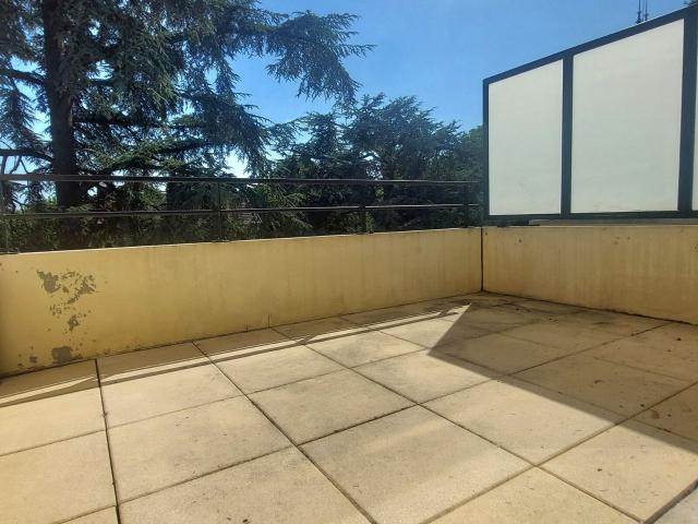 Appartement à louer 2 pièces 43 m