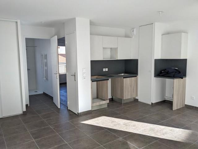 Appartement à louer 2 pièces • 43,66 m2 Lyon 8