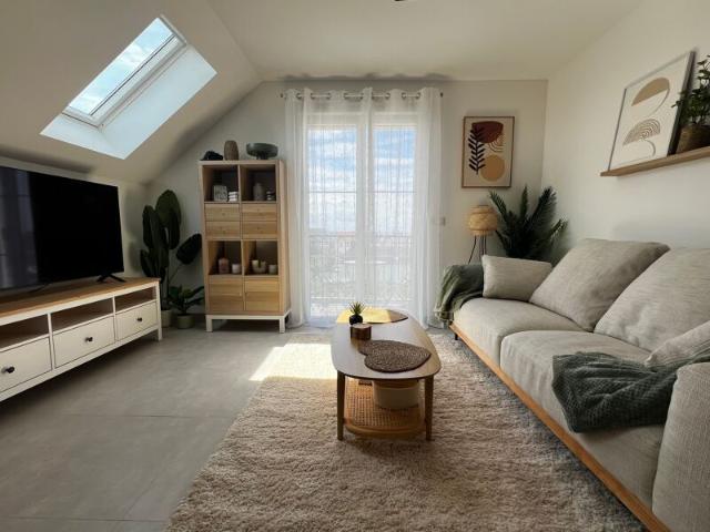 Appartement à louer 2 pièces • 43,70 m2 Chennevières sur Marne