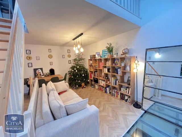 Appartement à louer 2 pièces 43.73m²