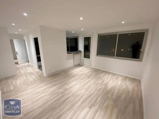 Appartement à louer 2 pièces 43.7m²