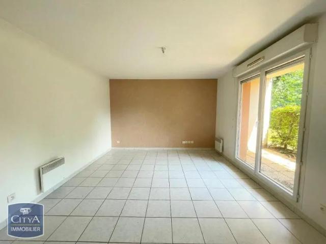 Appartement à louer 2 pièces 43.83m²