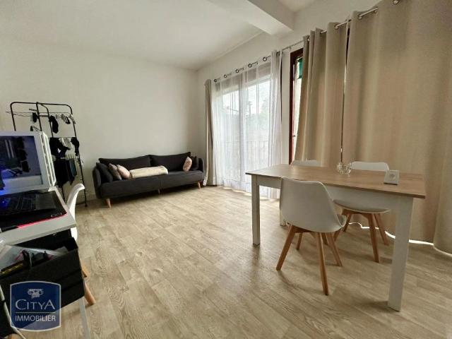 Appartement à louer 2 pièces 43.95m²