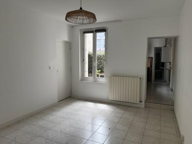 Appartement à louer 2 pièces • 43,92 m2 Épernay