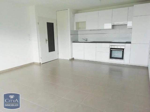 Appartement à louer 2 pièces 43.9m²