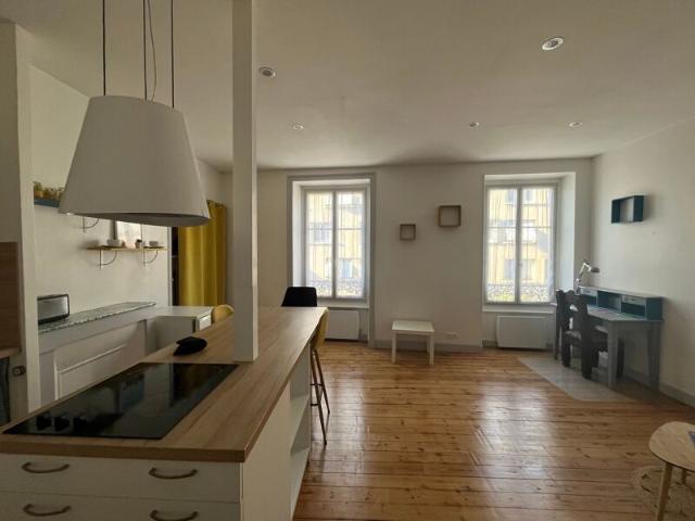Appartement à louer 2 pièces • 4,87 m2 Limoges