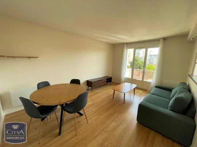 Appartement à louer 2 pièces 54.81m²
