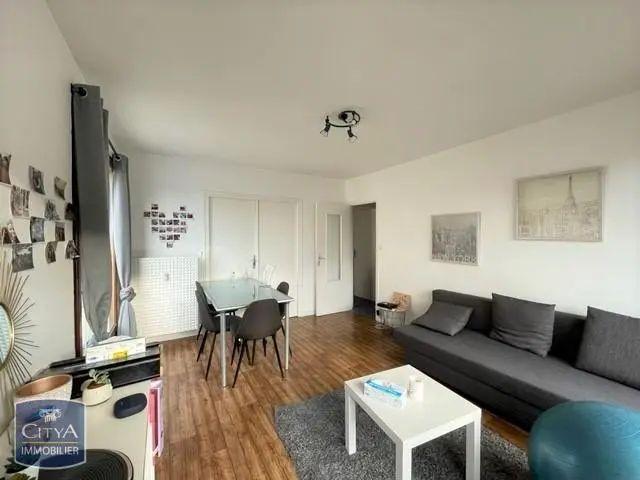 Appartement à louer 2 pièces 54m²