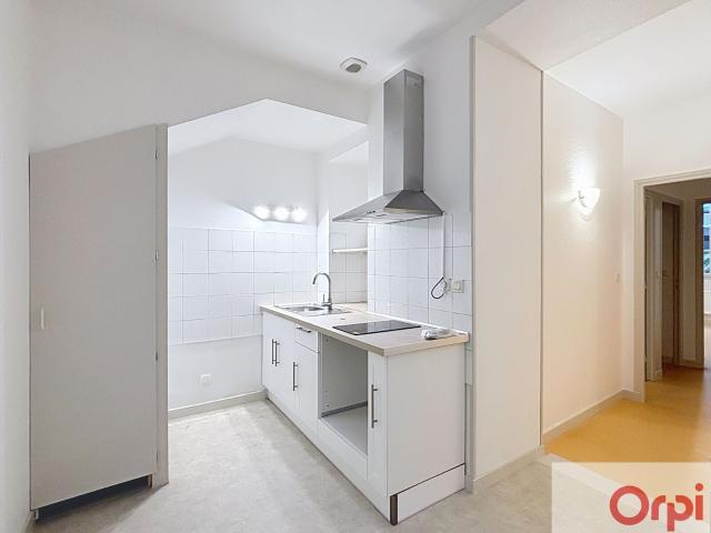 Appartement à louer 2 pièces 55 m