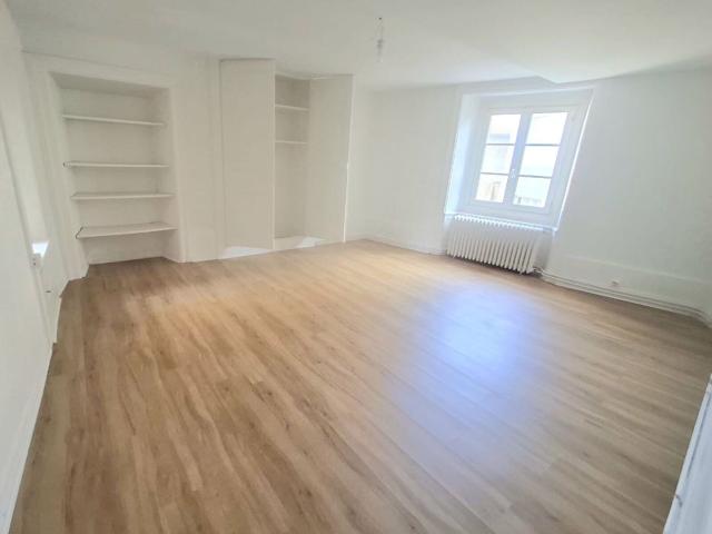 Appartement à louer 2 pièces 55 m