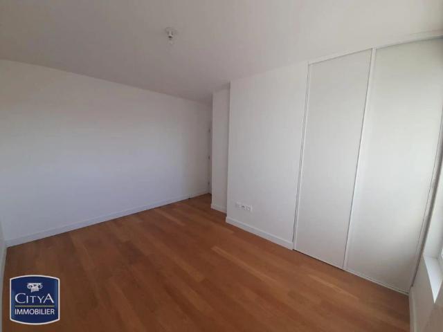Appartement à louer 2 pièces 55.38m²