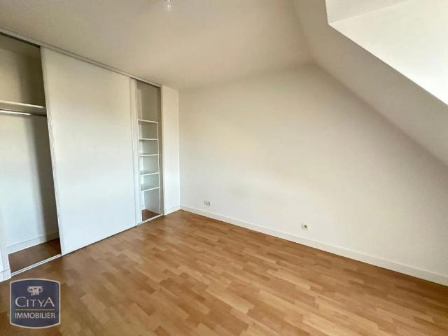 Appartement à louer 2 pièces 55.68m²