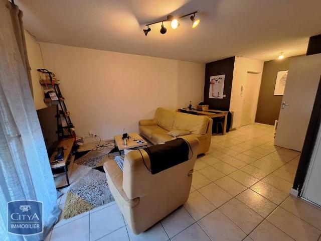 Appartement à louer 2 pièces 55.87m²