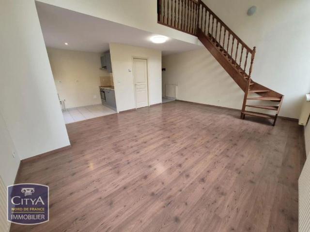 Appartement à louer 2 pièces 56.14m²