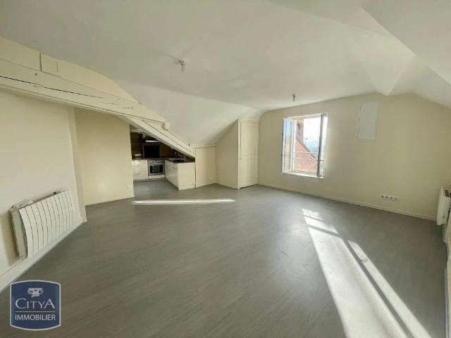 Appartement à louer 2 pièces 56.34m²