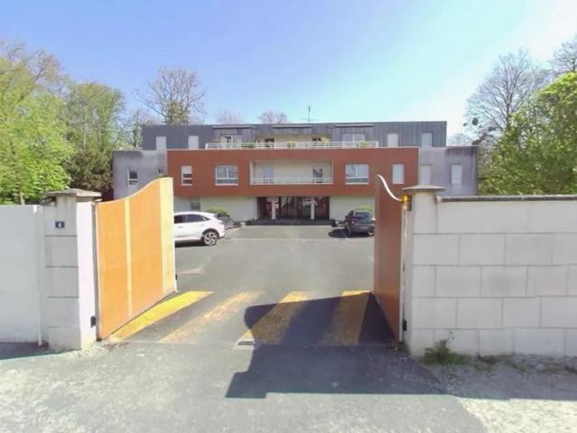 Appartement à louer 2 pièces 56.4m²