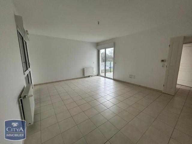 Appartement à louer 2 pièces 56.55m²