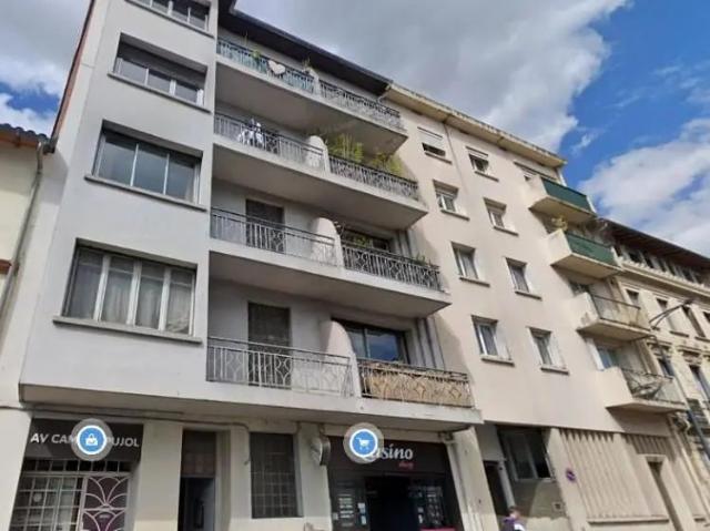Appartement à louer 2 pièces 56.74m²