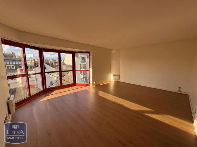 Appartement à louer 2 pièces 56.74m²