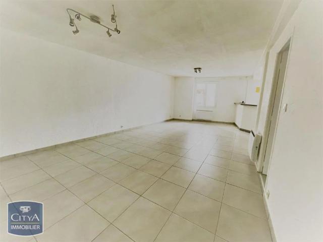 Appartement à louer 2 pièces 56.92m²