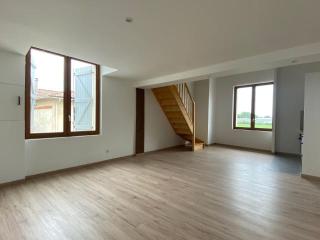 Appartement à louer 2 pièces 57,28 m