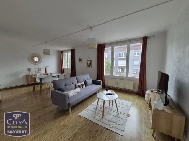 Appartement à louer 2 pièces 57.8m²