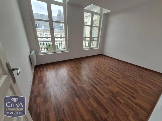 Appartement à louer 2 pièces 58.16m²