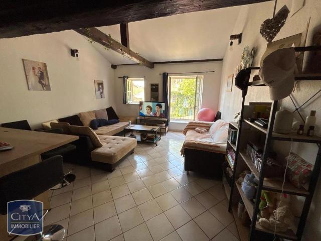 Appartement à louer 2 pièces 58.8m²
