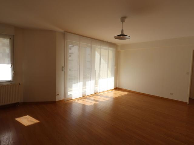 Appartement à louer 2 pièces 59 m