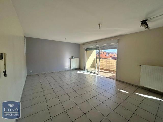 Appartement à louer 2 pièces 59m²